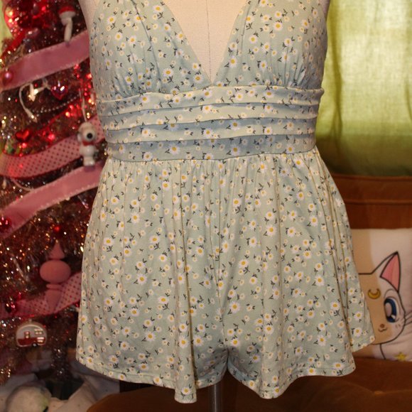 Forever 21 Mint and Daisies ditsy cottagecore Romper - Picture 2 of 8